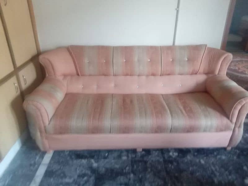 5 Seater full poshish Lush Condition Sofa set 8
