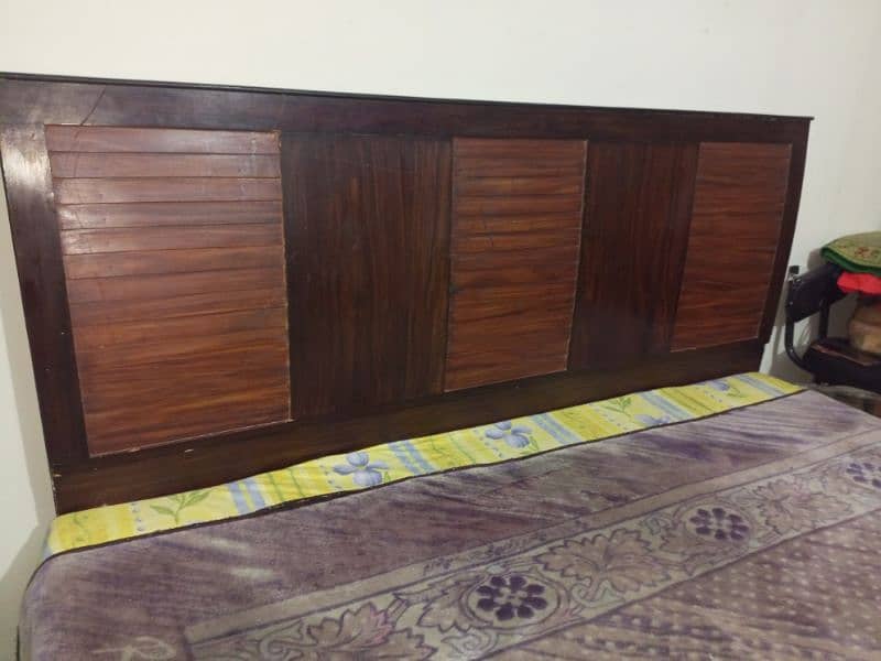 double bed wood 2