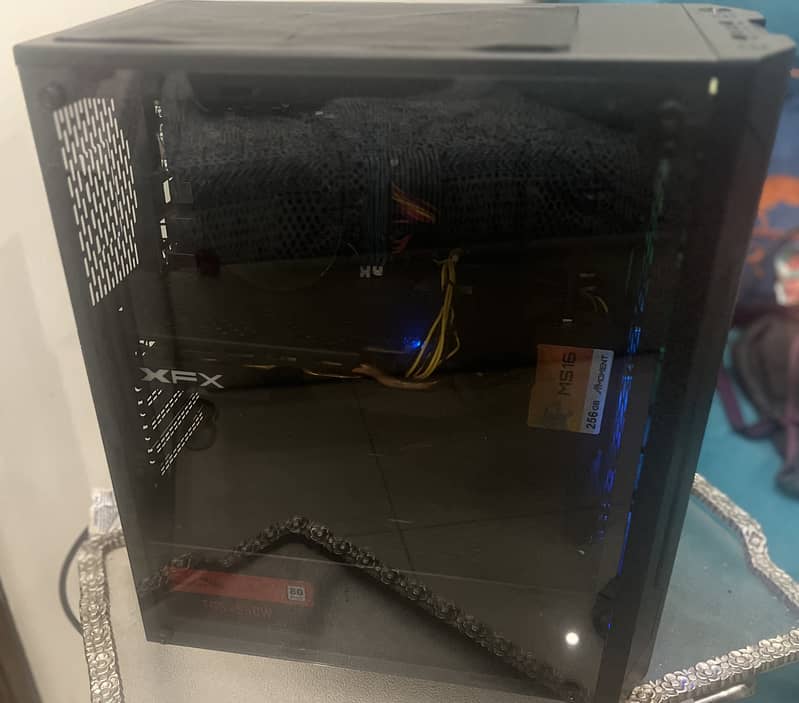 RX 580 gaming pc slightly used brand new. price is fix. 3