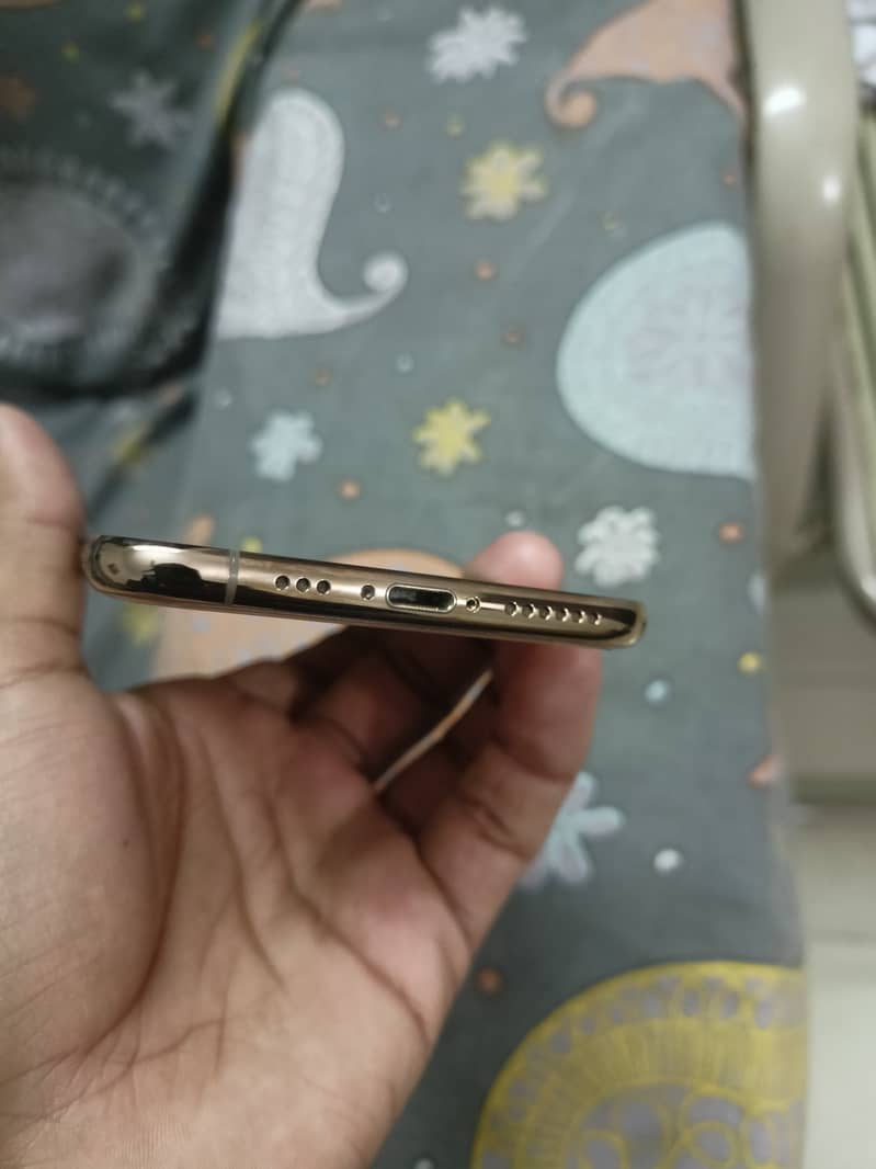 iphone xs camera and set for parts 1