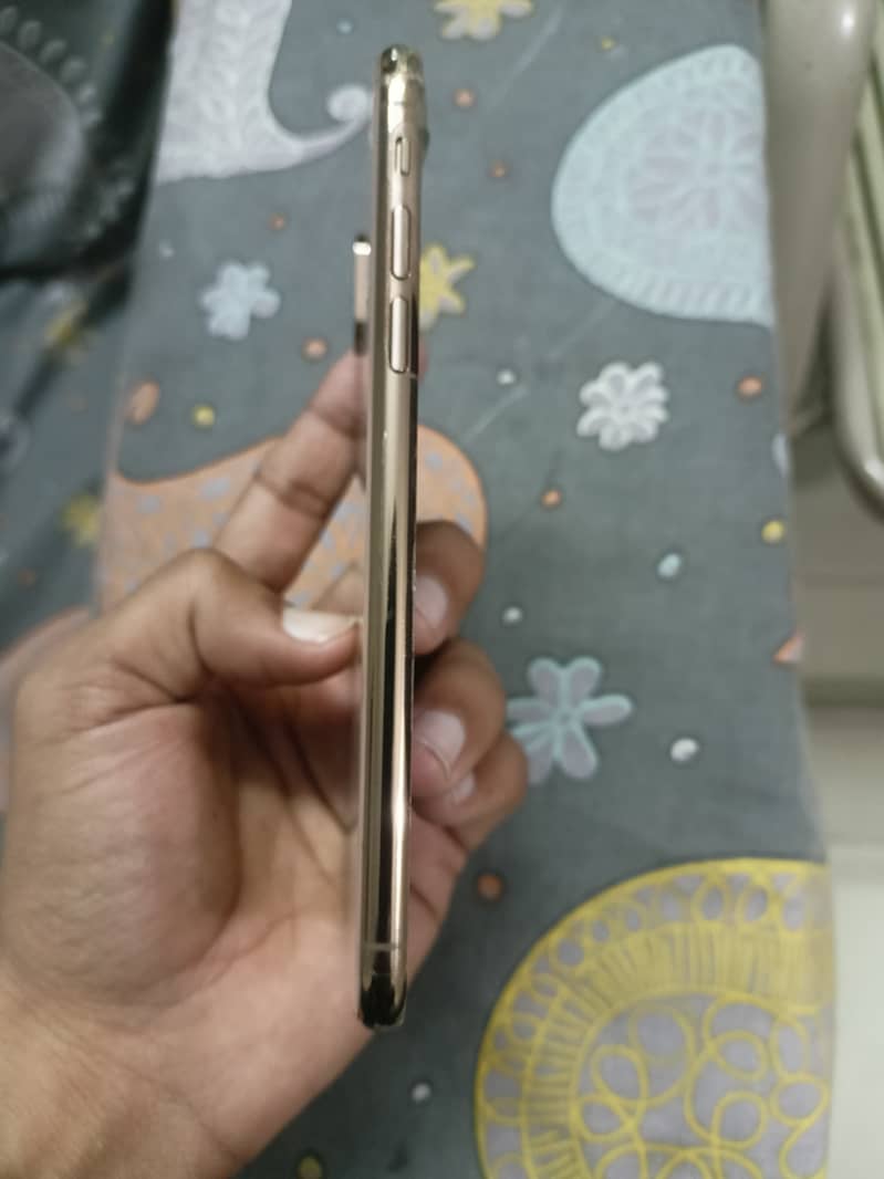 iphone xs camera and set for parts 5