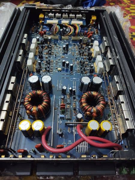 Original imported Branded Geniune JEC Korea 5channel heavy amplifier 1