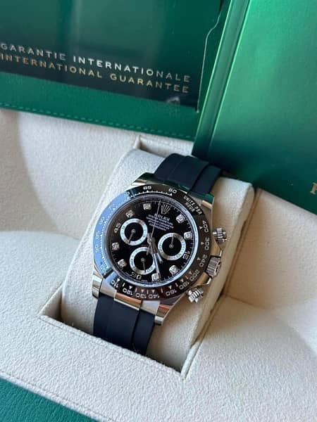 I BUY All Swiss Made Watches Rolex Omega Cartier PP RM Gold Watches 7