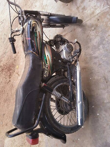 Purani store bike olx