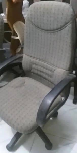 office chair/Chairs /Revolving chair/Executive chair/Imported Chairs 3