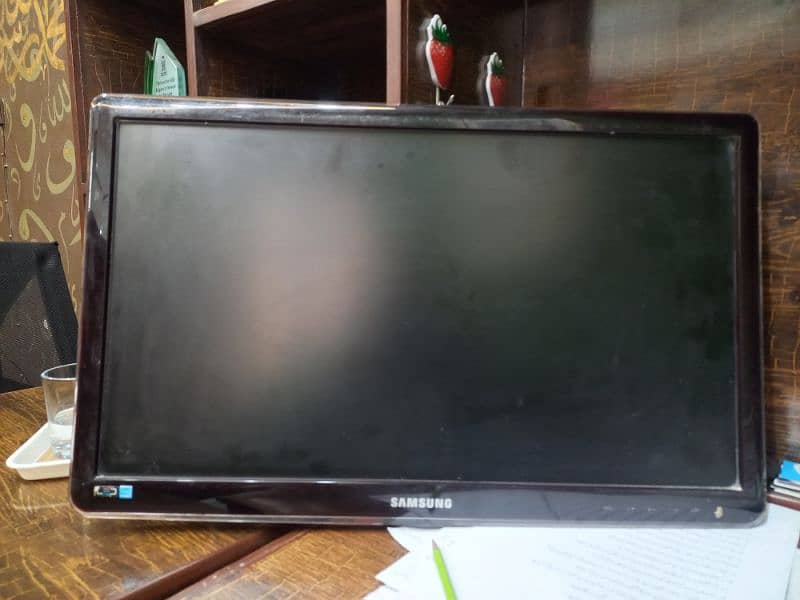 samsung lcd monitor 4