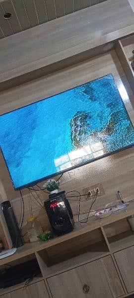 Samsung led 70 inches 7