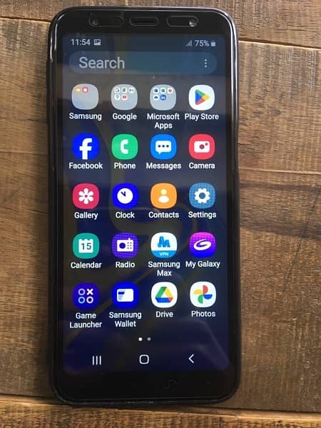 Samsung j6+ 4/64gb 1