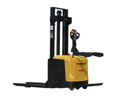 Pallet Lifter TEU Electric Lifter Stacker 2 Ton Lifting Capacity