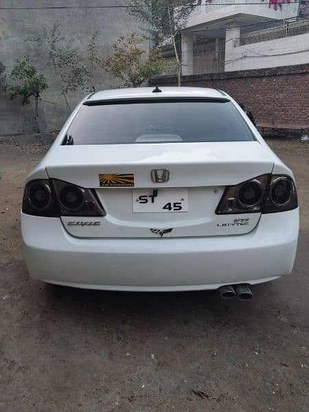 Honda civic  Roborn 2009 model  total Genuine 5