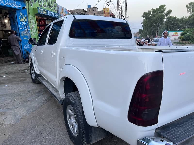 HILUX 3.0L 6