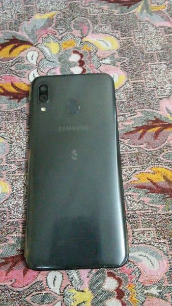 Samsung A30  4GB 64GB 2