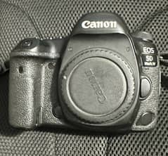 Canon EOS 5D Mark IV in Good Condition
