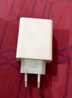 realme 18 wat fast charger original box wal for sall 0