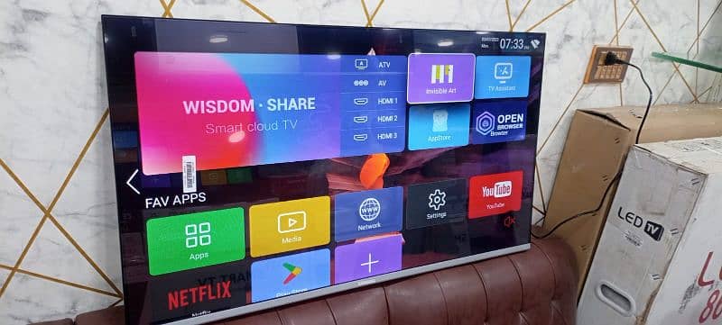 NEW 48" INCH SMART LED TV FHD BEZELESS DESIGN 2024 MODEL 4