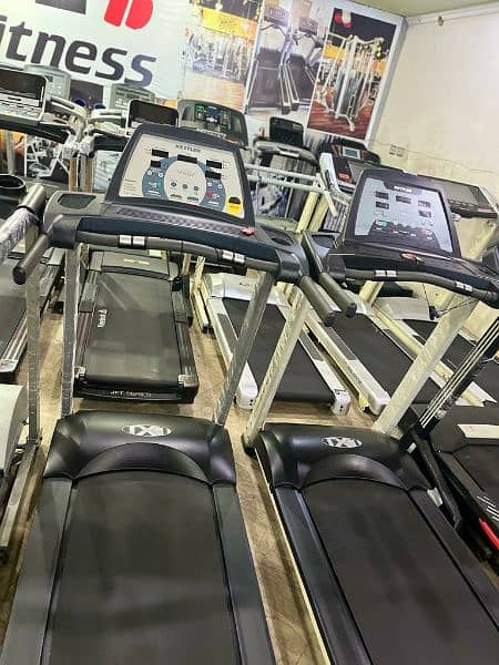 Treadmills/ Running Machine 0321/18/22/576 19