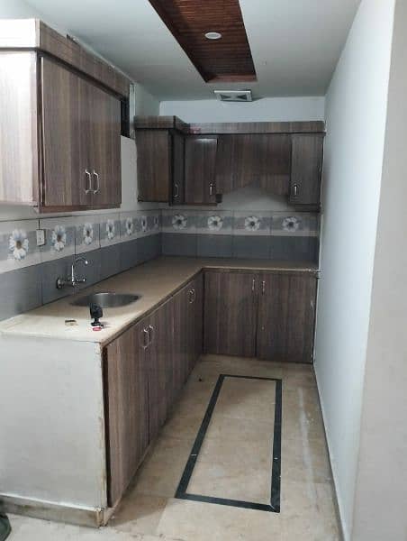 single bed apartment for rent 0