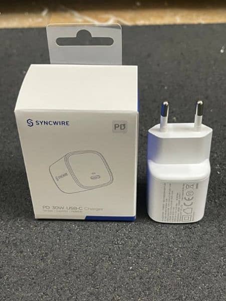 Syncwire PD 30W USB-C Charger 6