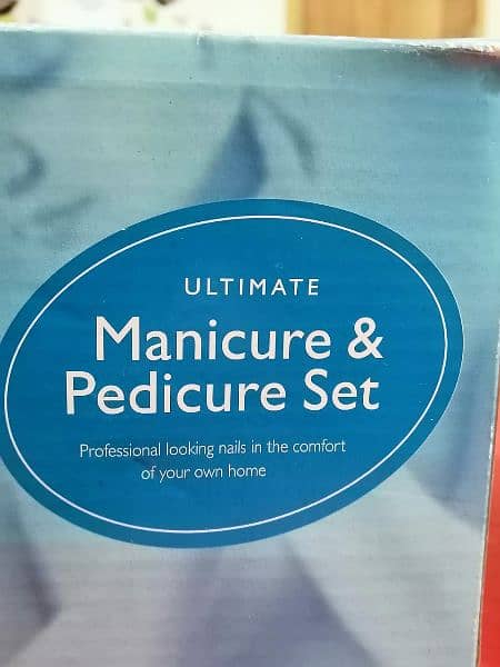 Woolworths Pampering Manicure / Pedicure Set with Nail Dryer, Imported 7