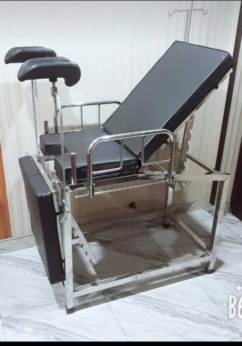 Manufacture of Hospital Furniture Patient Bed, Delivery Table, Couch 10