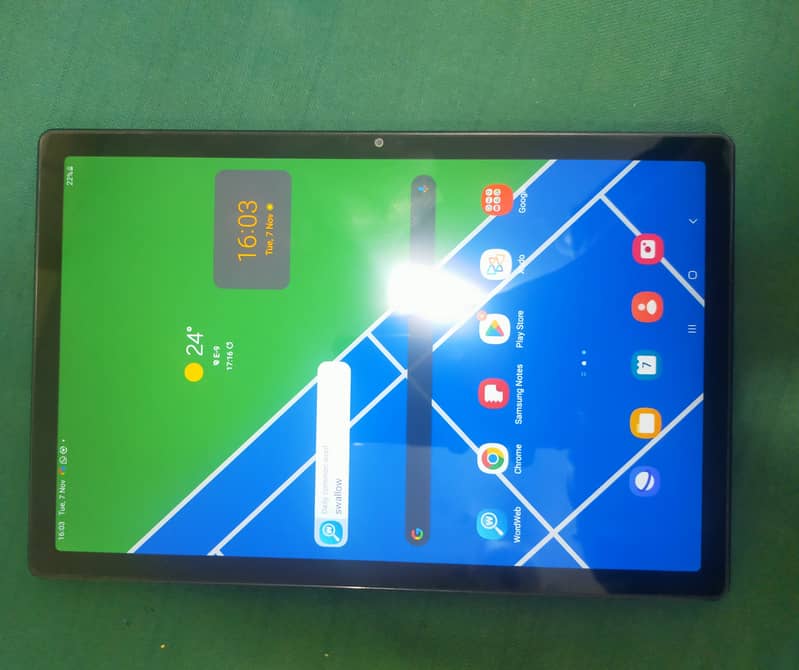 Samsung A8 tablet 0