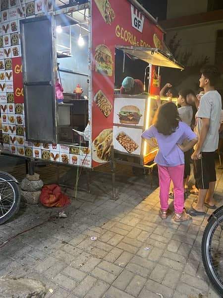 urjent  sale food truck for sale full steel body neat and cleen 12