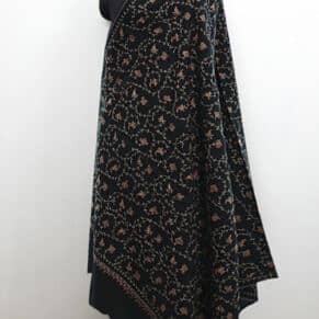 (Semi Pashmina) Kashmiri Sozni Shawls/womens shawls 14
