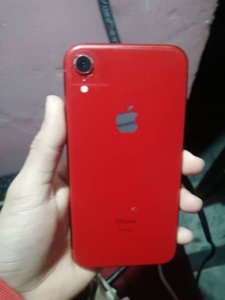 Brand apple Non PTA iphone XR with charger ,contact on whatsap 0