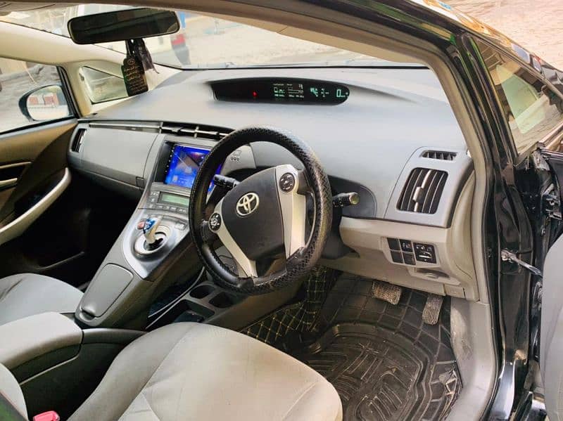Toyota Prius 1.8 G LED edition. 8