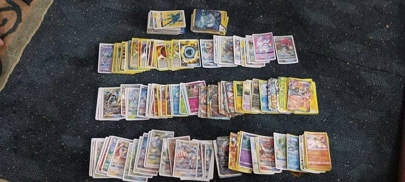Selling my Pokemon cards collection 3