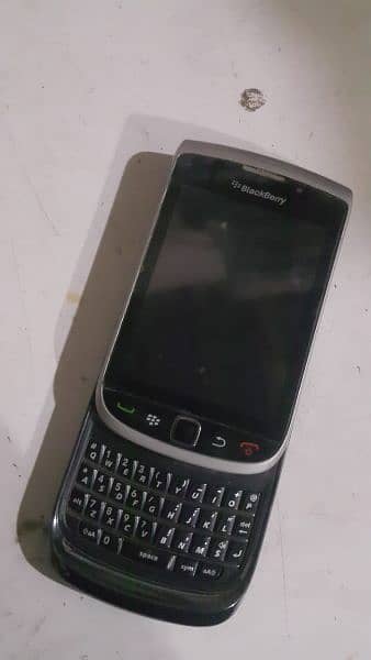 BlackBerry 9800 03052257319 3