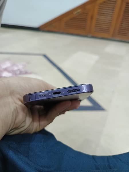 Iphone 14 Pro jv purple 2