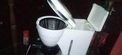 electric coffee maker