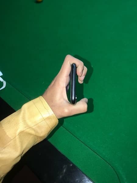 iphone Xr non pta water pack 10/10 conditon all ok 8