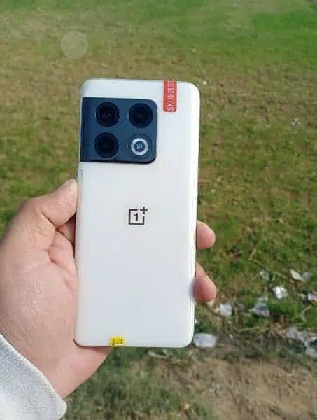 One Plus 10 Pro 12/512.  Non Pta.  white colour panda version. New Set 1