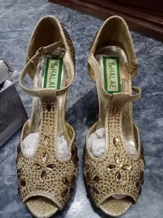 Fancy Bridal/party footwear No. 39 like new just 2 to 3 times used 0