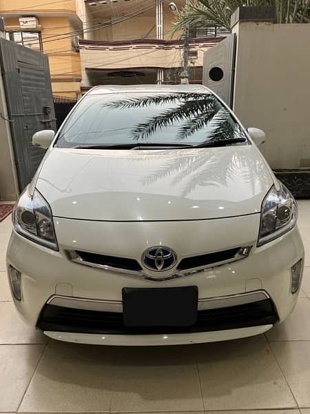 Toyota Prius Phv Exchange possible 4