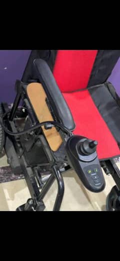 Electric wheel chair