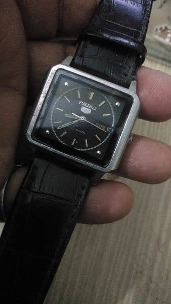 vintage beautiful dial automatic Seiko model what s app