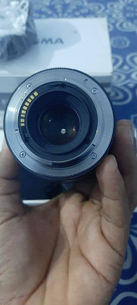 Sigma 16mm 1.4 canon mount in a mint condition 10/10 1