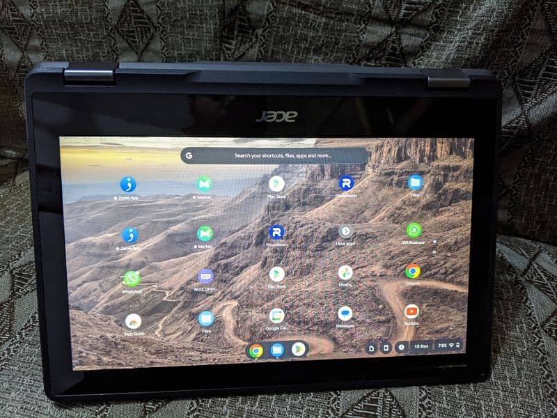 Acer Chromebook 4/32gb 360 Rotateable Touch Screen 5