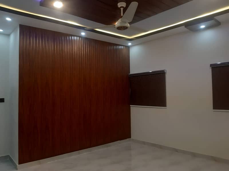 PVC wall panels/wpc wall panels/wall panels/false Ceiling/Wallpapers 4