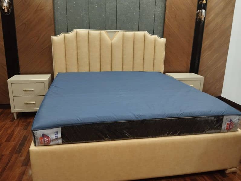 Bed set, Double bed, King size bed, Poshish bed, Bedroom furniture. 10