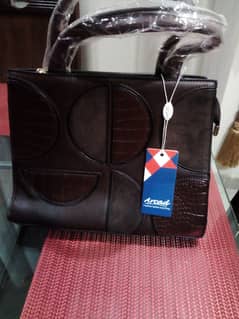 Imported leather mix HANDBANG with free clutch . . . Dubai