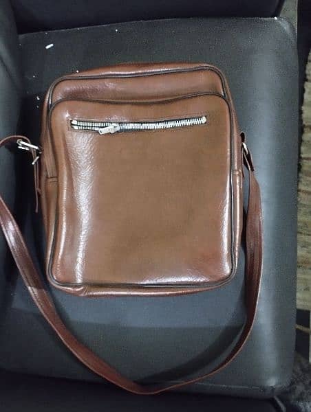 imported leather handbag 3