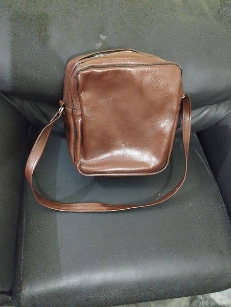 imported leather handbag 4