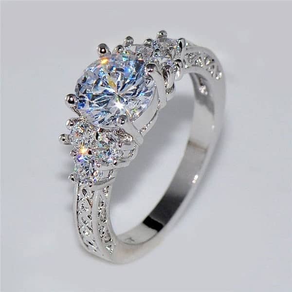 Amazing shinny silver zircon ring 1