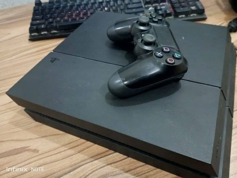 PlayStation 4 Fat 500gb With GTA V 2