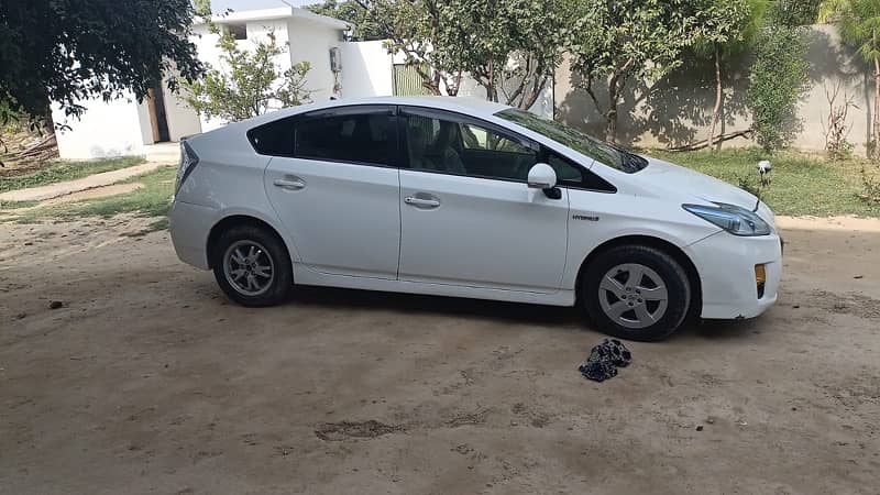prius for sale home used 2010 model kota 14 good condition 1