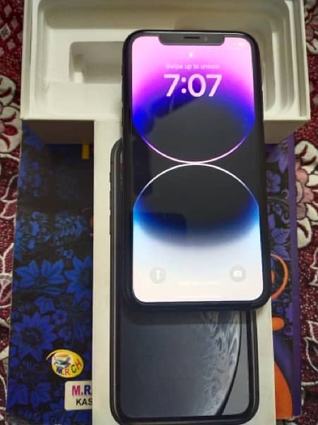 Iphone xr 64GB Factory unloacked Non PTA 1